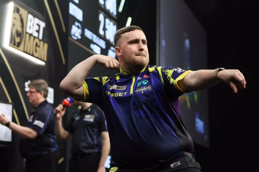 Luke Littler celebrating his Night 6 victory in Cardiff with a 170 checkout graphic.