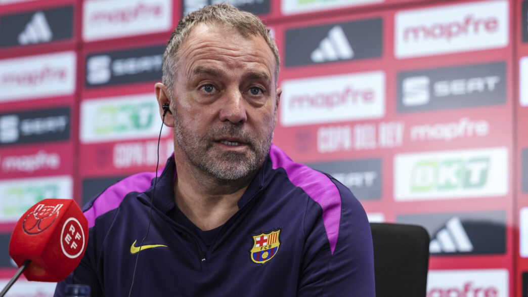 Barcelona manager Hansi Flick and Lamine Yamal during training ahead of the Copa del Rey semifinal against Atletico Madrid