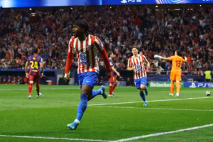 Ademola Lookman celebrating goal for Atletico Madrid vs Barcelona