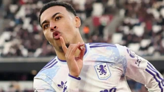 Morgan Rogers celebrating for Aston Villa in Europa League final